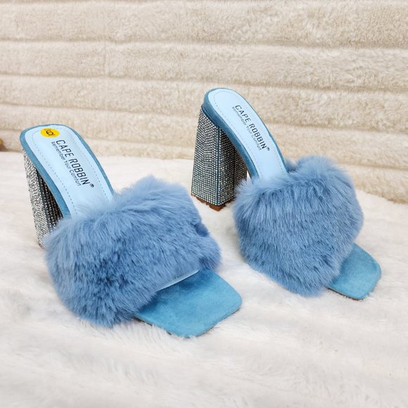 Softy Furry Sandals By Cape Robbin - Picture 3 of 6